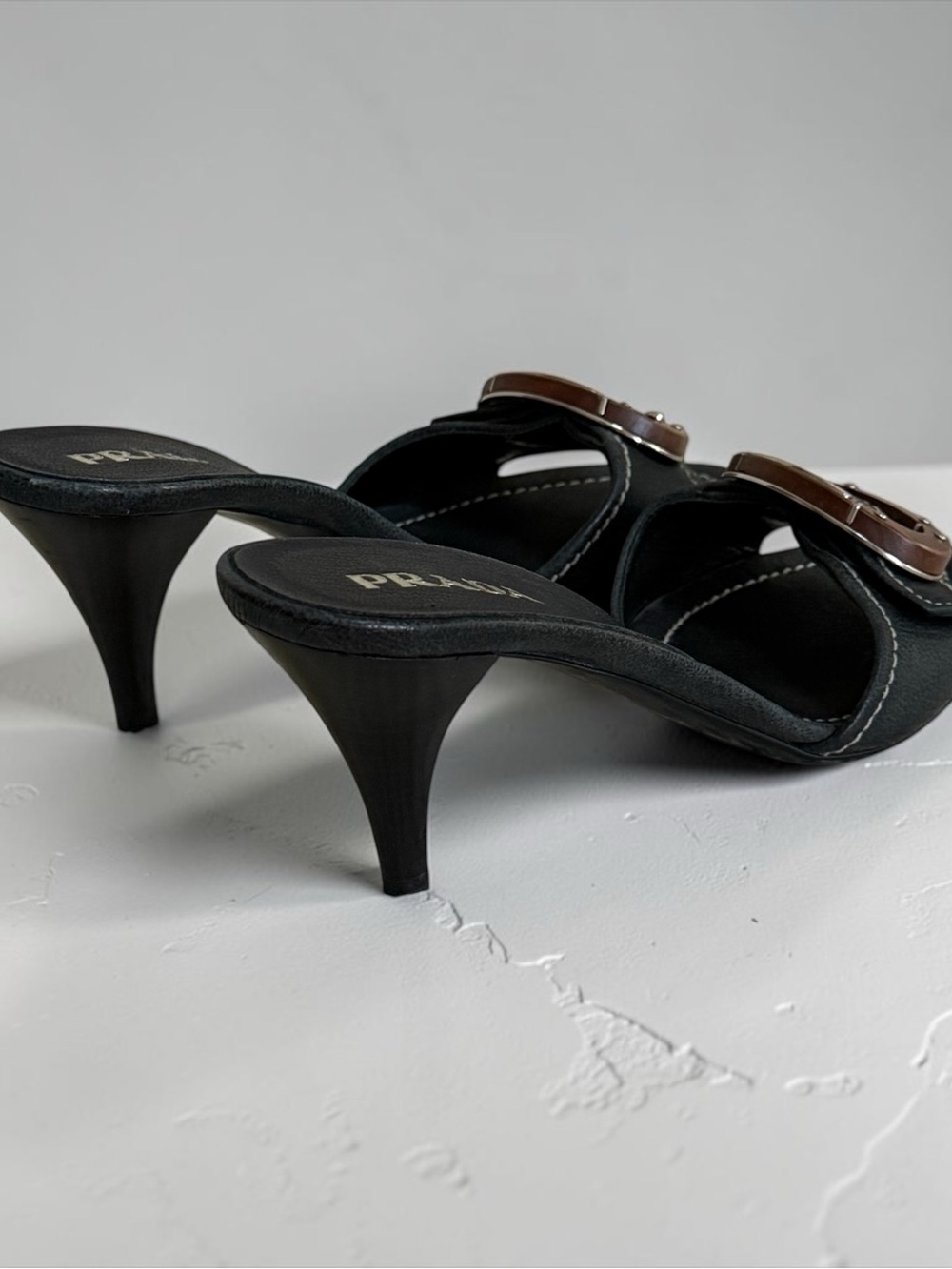 Authentic Vintage Prada Navy Blue Leather Mule Slides Wood Buckle! 36(EU) 6(US) - Picture 9 of 16